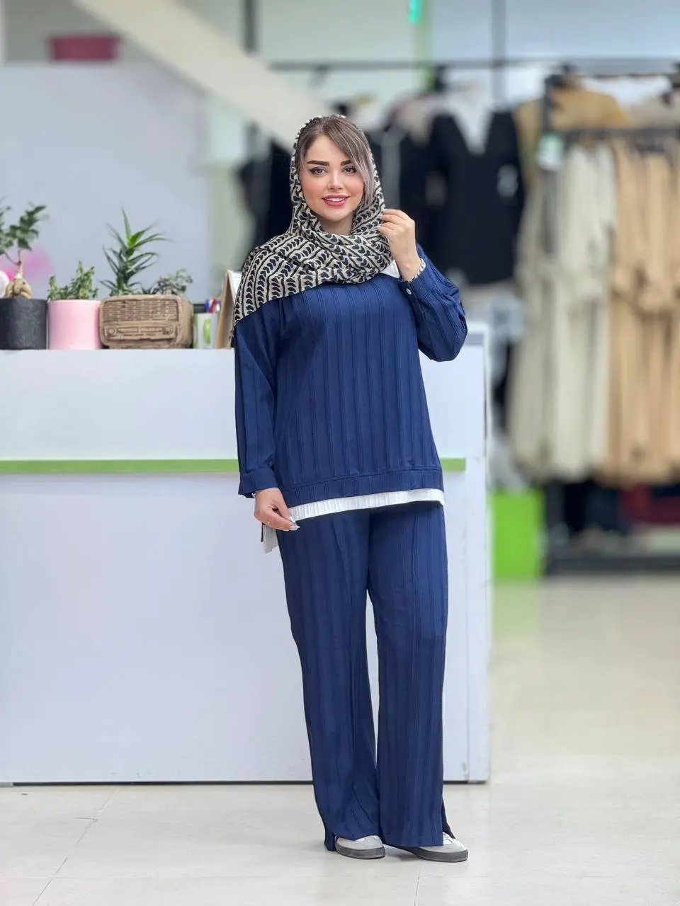 ست ایوا یقه سفید