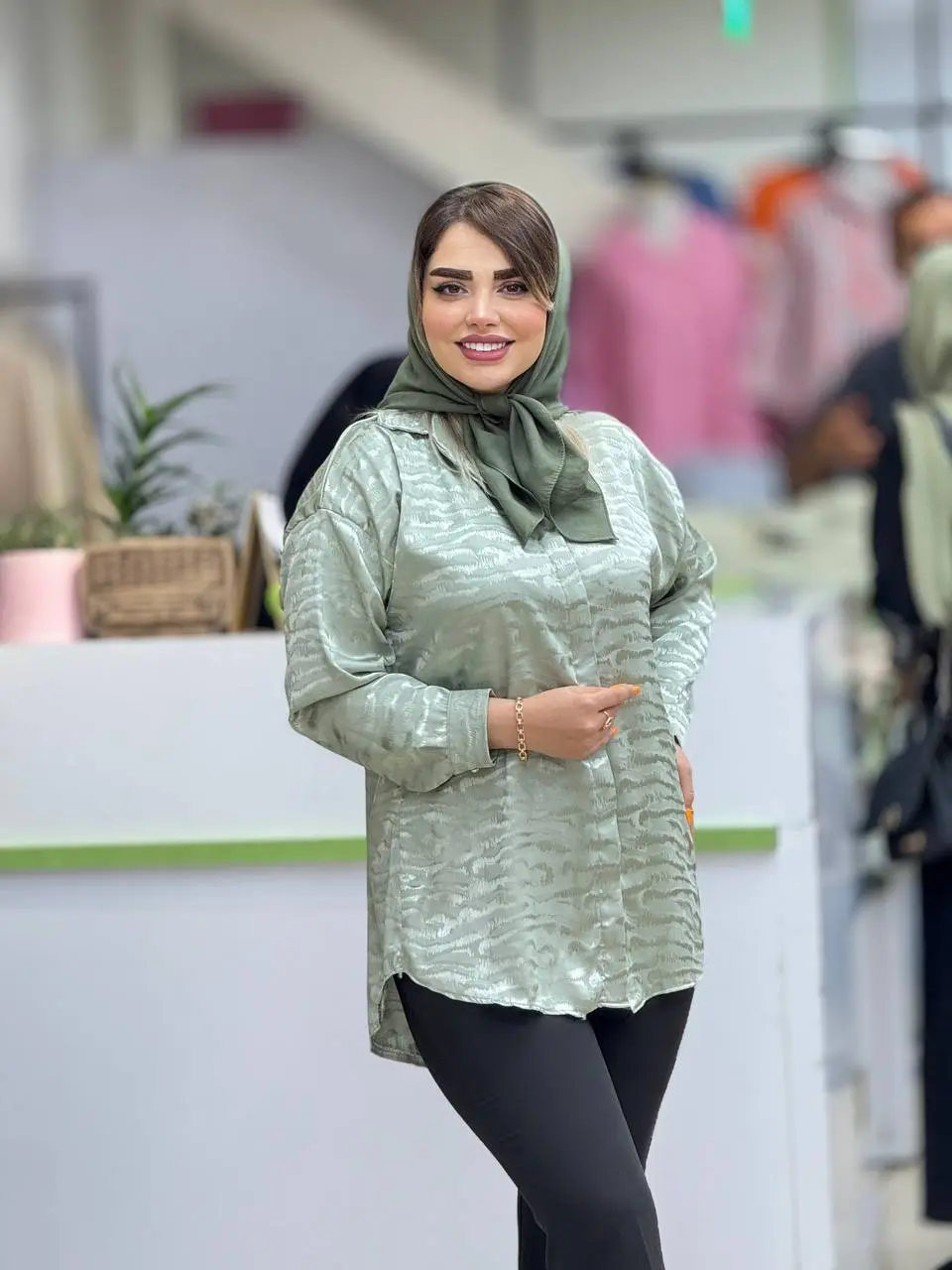 دکمه مخفی ژاکارد