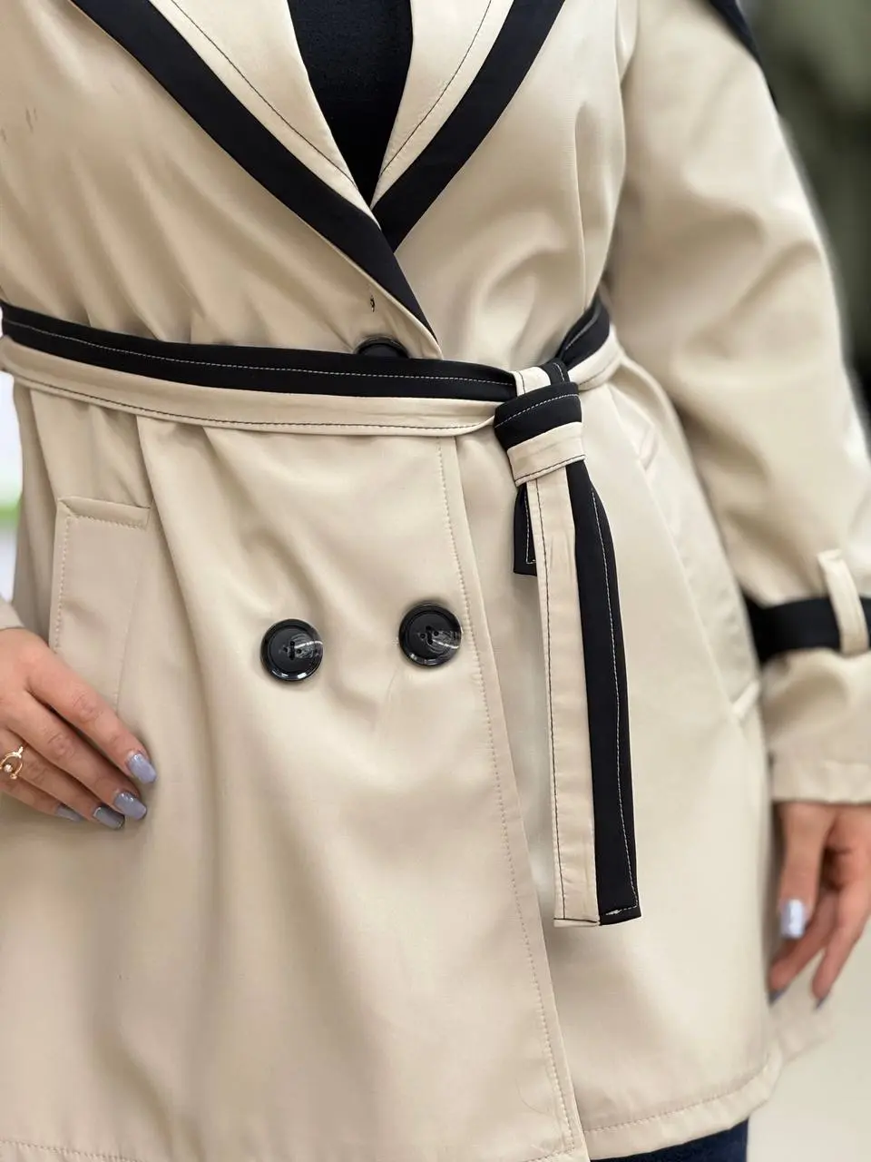 ترنچ کت دو رنگ