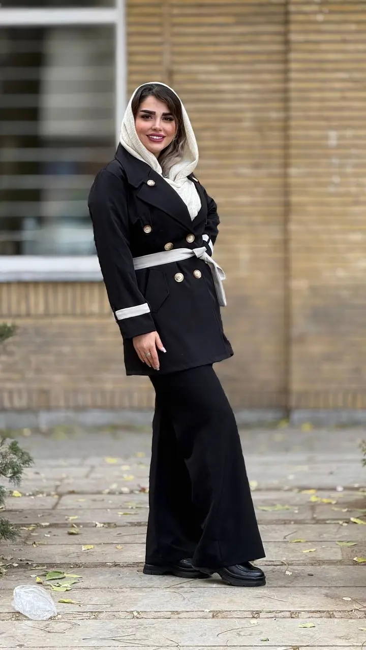 بارونی یقه دکمه