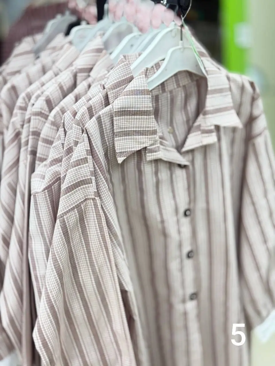 شومیز راه راه استین سفید