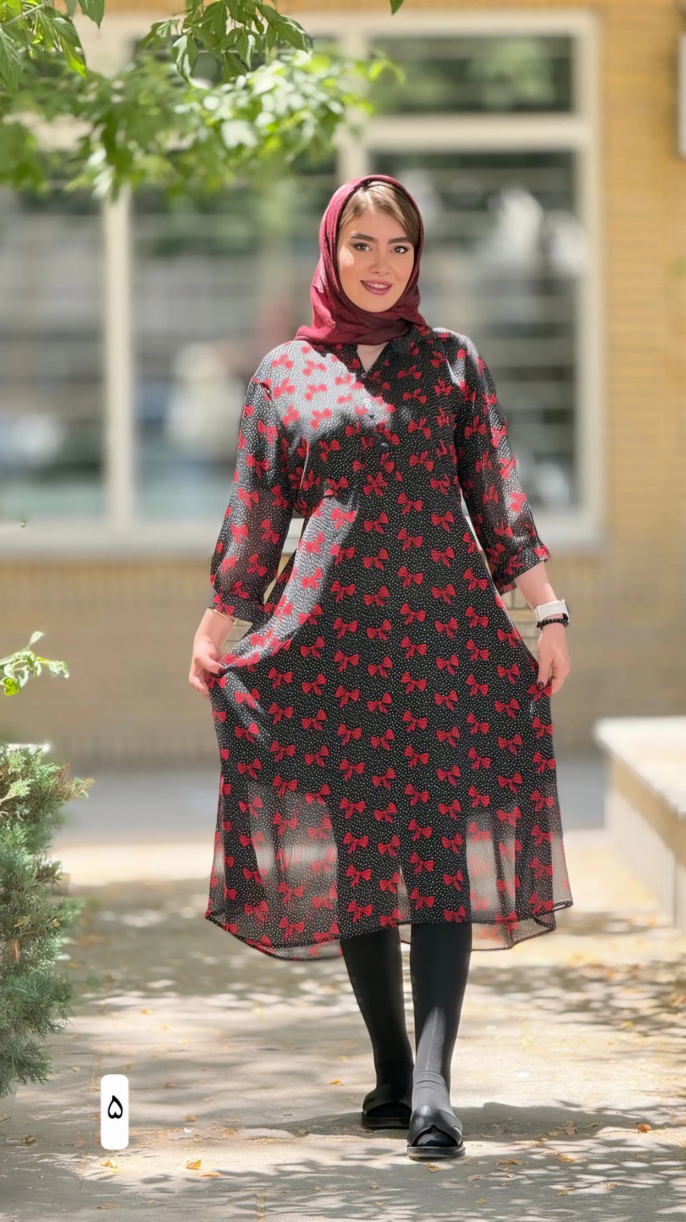 لباس گل گلی