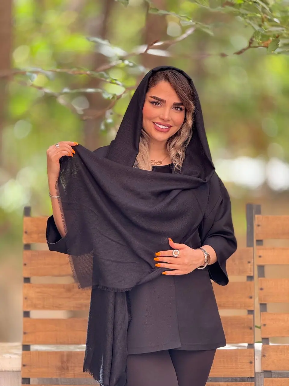 شال آتوسا