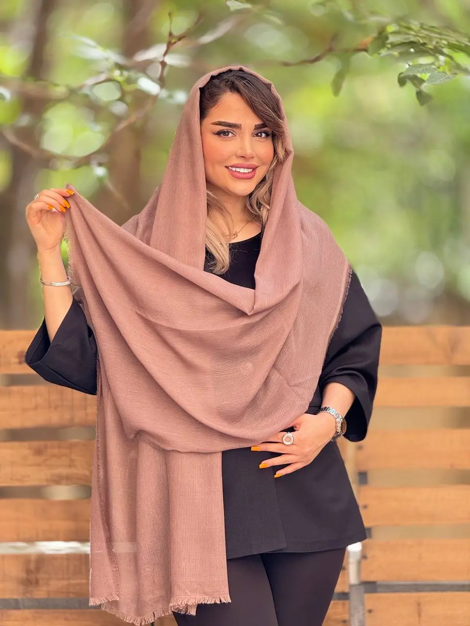 شال آتوسا