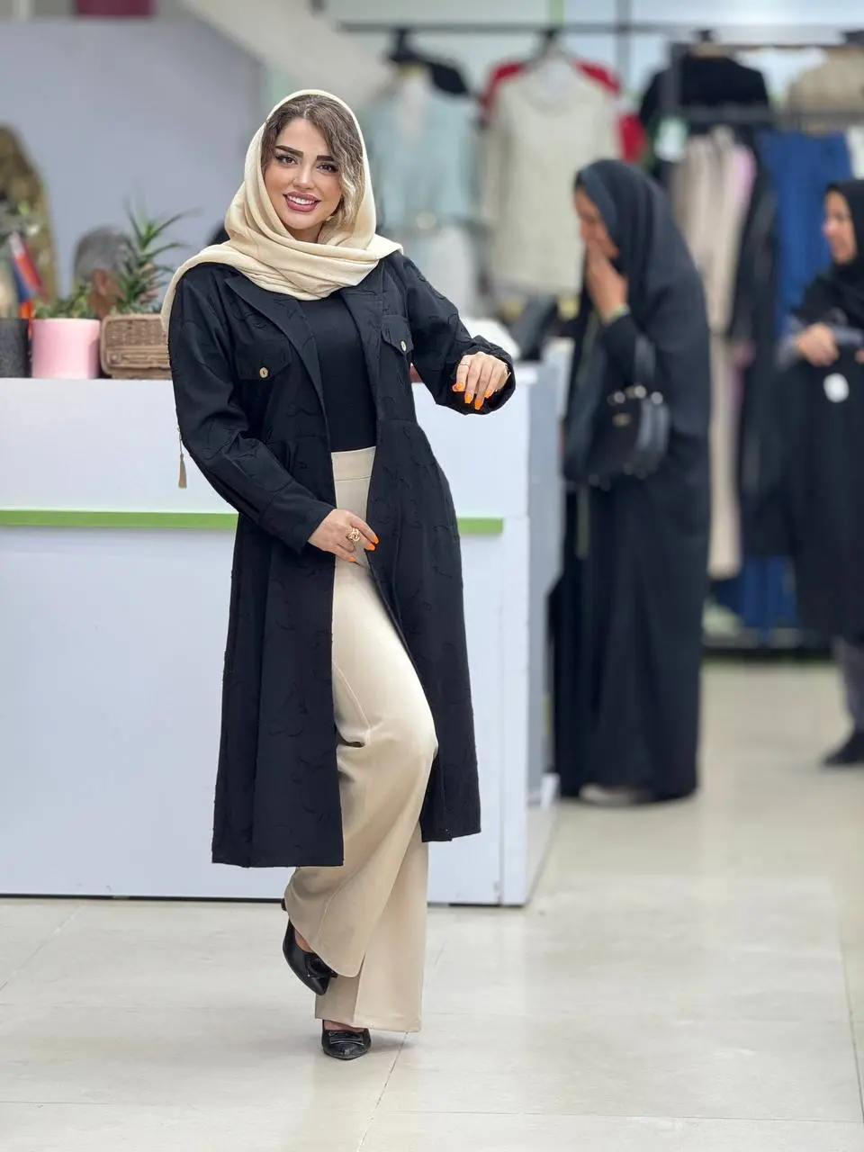 مانتو کسمه جلو باز