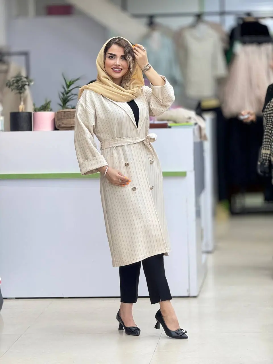 کت بلند دیپلمات